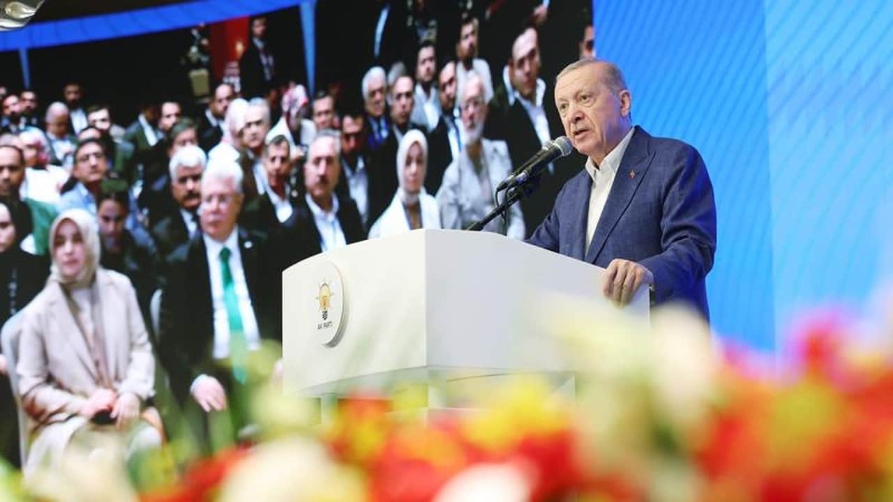 Foto - AK Parti kampına damga vurdu! Cumhurbaşkanı Erdoğan’dan kurmaylarına kritik uyarı: Bunu hemen sona erdirin 