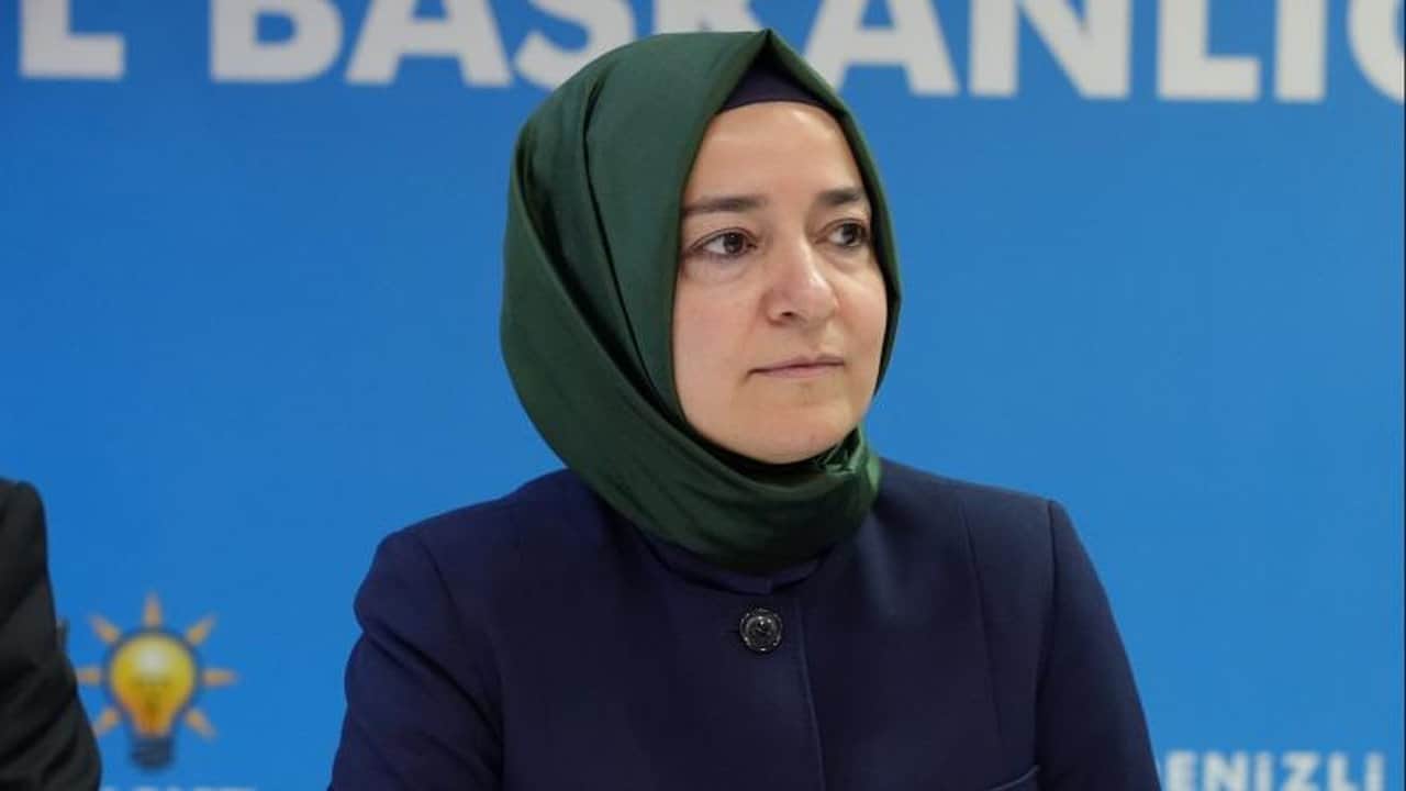 Foto - AK Parti’den dikkat çeken karar! İstifasının ardından Fatma Betül Sayan Kaya’ya bir şok daha 