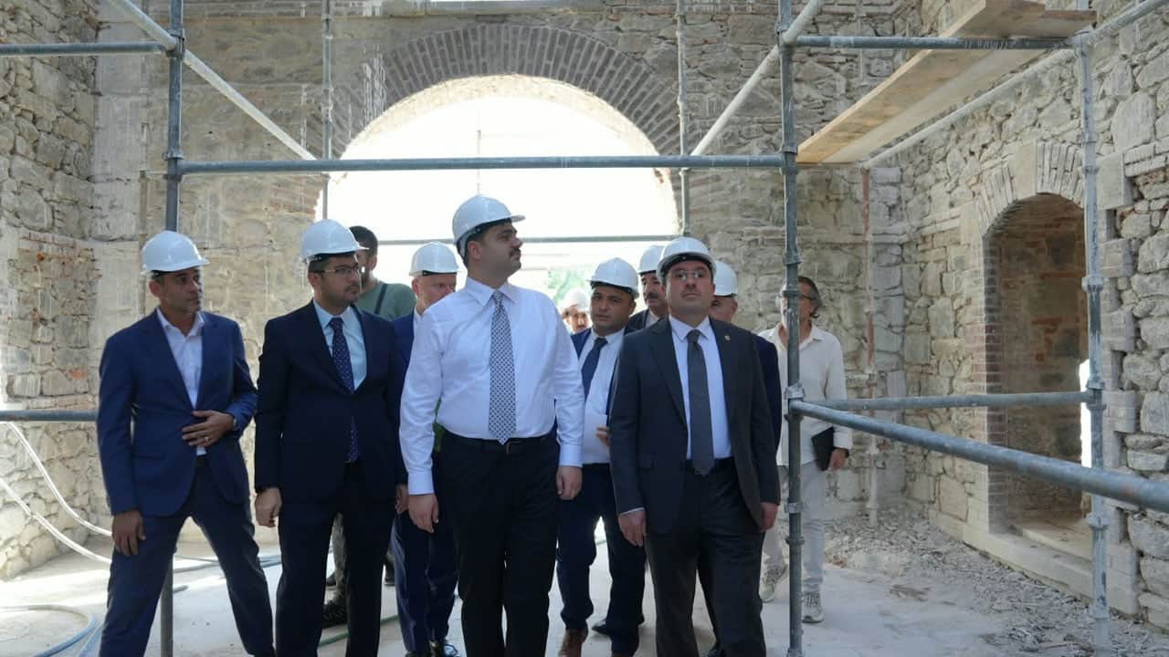Foto - AK Parti'li İnan'dan Özgür Özel'e çağrı: Yalan ve iftiraların için özür dile 