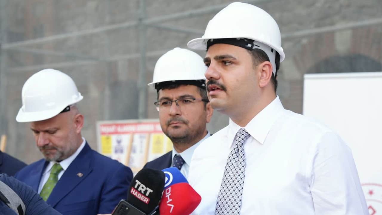 Foto - AK Parti'li İnan'dan Özgür Özel'e çağrı: Yalan ve iftiraların için özür dile 