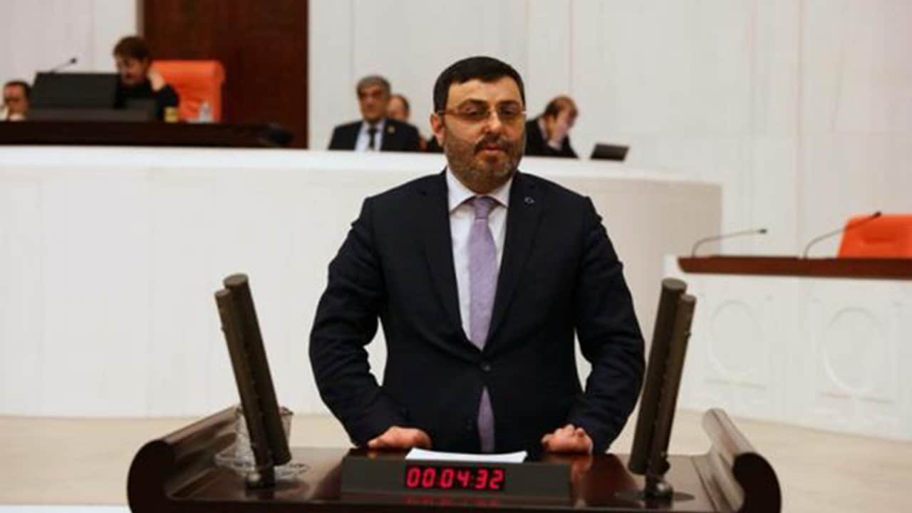 Foto - AK Partili vekil canlı yayında resmen çılgına döndü: Fatma Betül yesin diye mi?