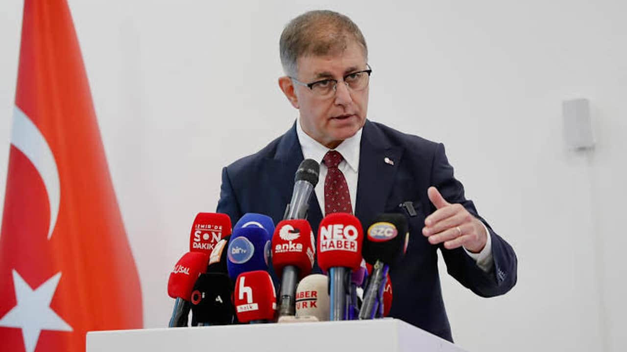 Foto - "AK Parti’ye geçecek" deniliyordu! Cumhurbaşkanı Erdoğan’dan o Büyükşehir Belediye Başkanı için herkesi ters köşe yapacak hamle