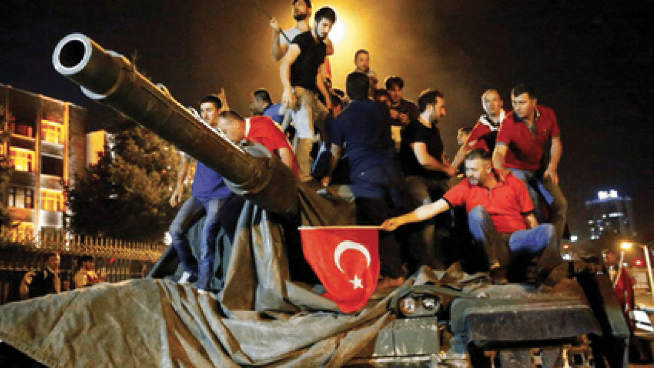 Foto - Akharım Belediye Başkanı Süleyman Kaynak: 15 Temmuz, Milletimizin İradesini Dünyaya Gösterdi
