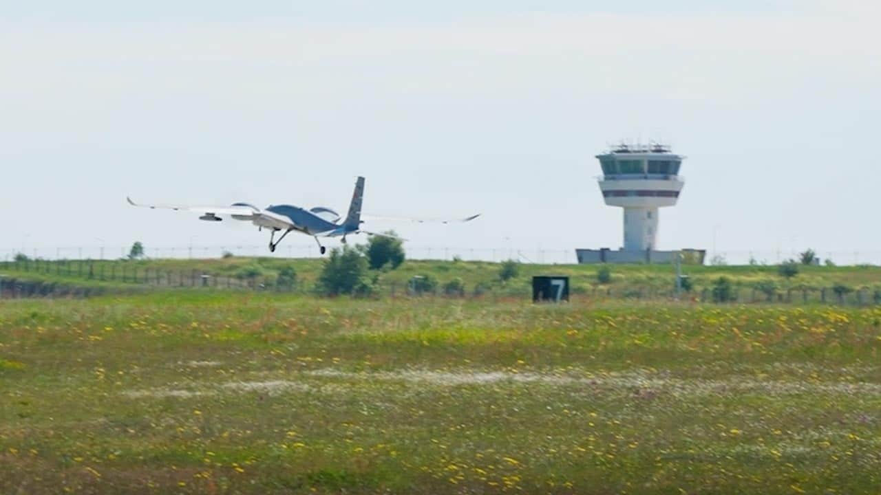 Foto - AKINCI’dan havada tam İsabet: SUNGUR füzesi hedefi vurdu!