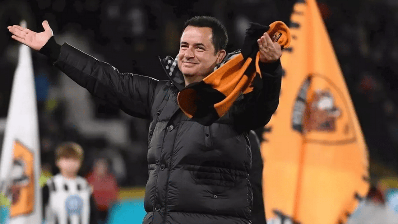Foto - Alarm verildi: Acun Ilıcalı, Fenerbahçe tribünlerine Galatasaraylıları mı sokmak istedi?