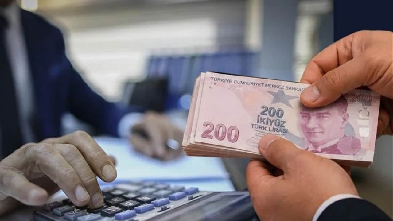 Foto - Algı operasyonu yapanlara cevap: Dolar bazlı memur maaşı nereden nereye