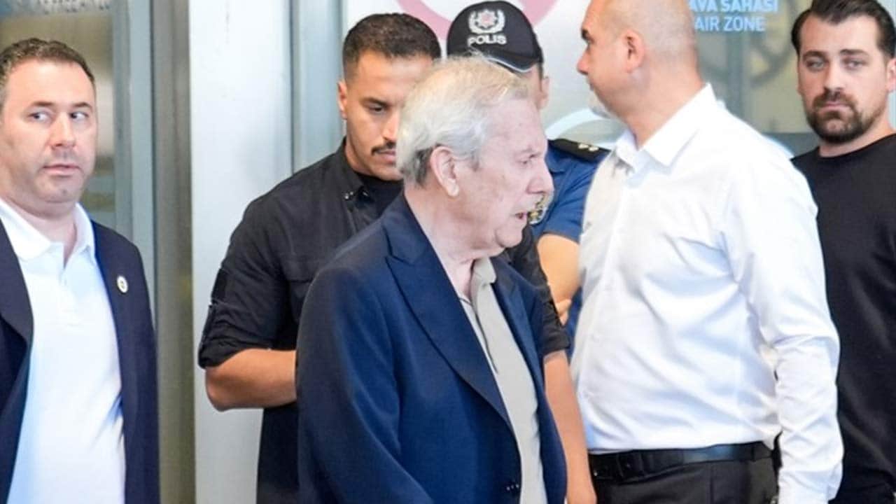 Foto - Ali Koç’un stratejisi çöpe atıldı! Aziz Yıldırım’dan yeni transfer taktiği