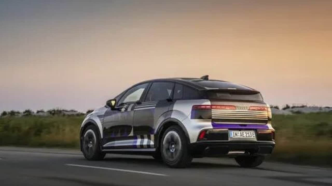 Foto - Alman devi fiyatı duyanları şoke etti! Audi'nin en ucuz elektrikli canavarı asfaltla buluştu!