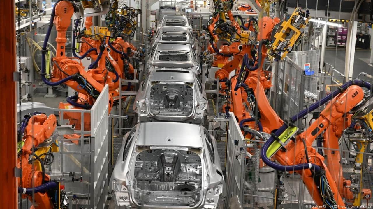 Foto - Alman otomotiv devi zorda! Binlerce işçi çıkarma kararı aldılar