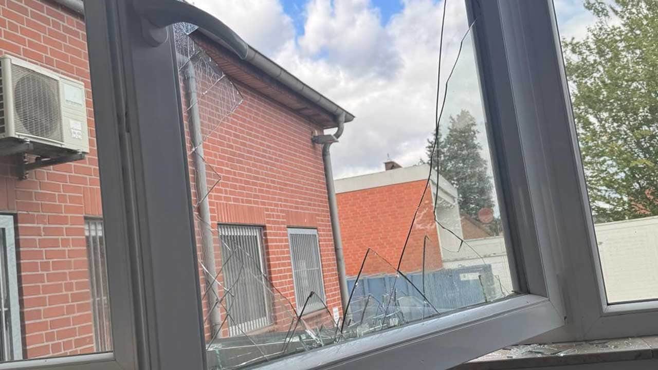 Foto - Almanya’da ilginç bir soygun hikayesi: Bankaya niyetlendiler Türk kuaförü soydular