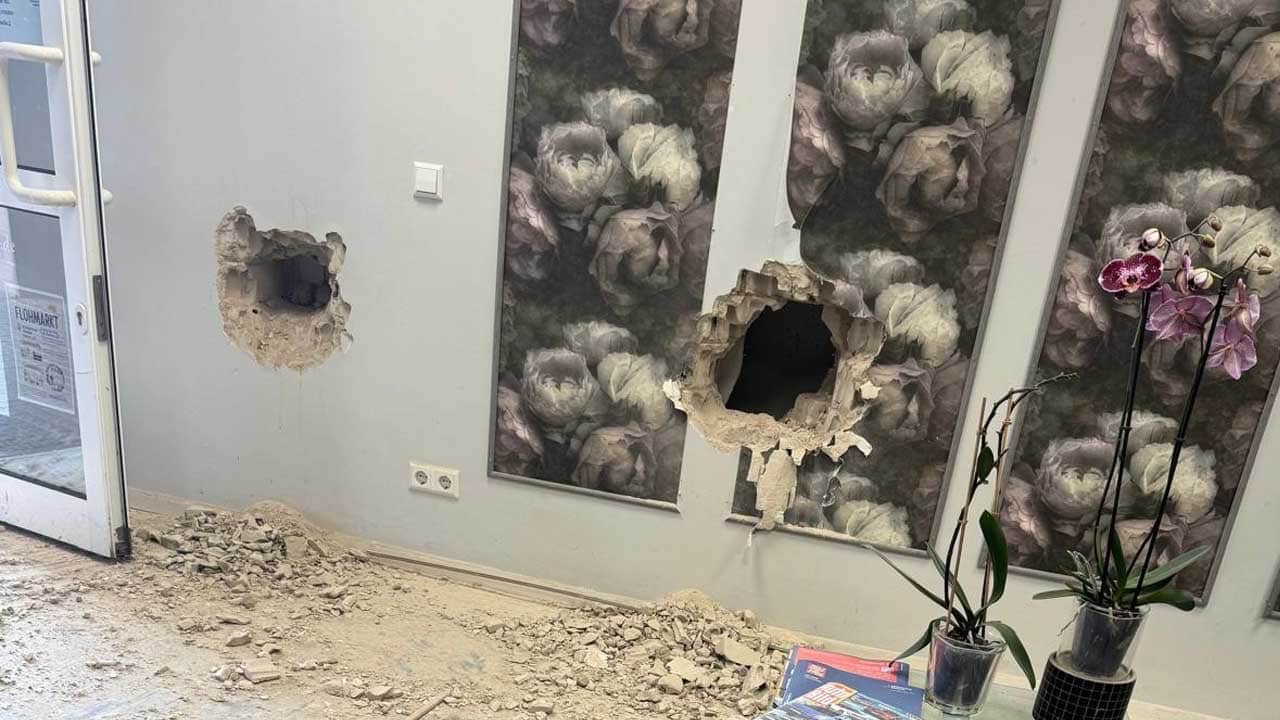 Almanya’da ilginç bir soygun hikayesi: Bankaya niyetlendiler Türk kuaförü soydular