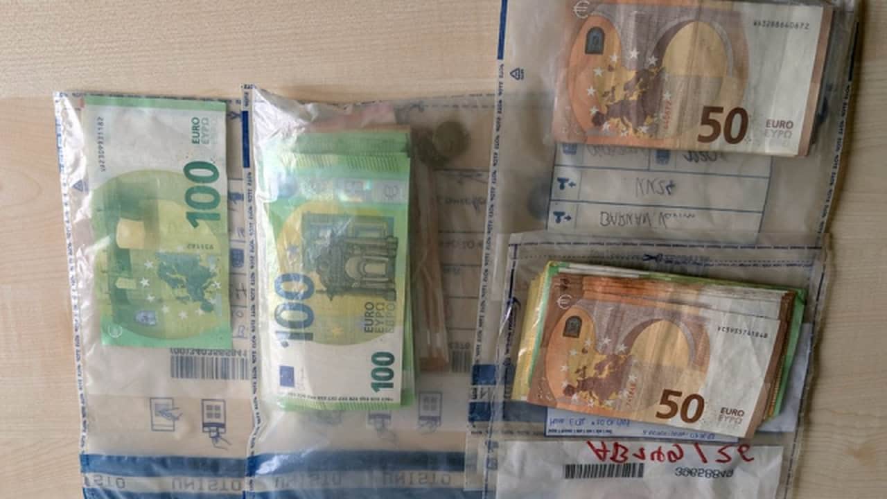 Foto - Almanya’yı soyup soğana çeviren Türk kadın enselendi! Milyonlarca euroluk servet yapıp renk renk lüks arabalar almış
