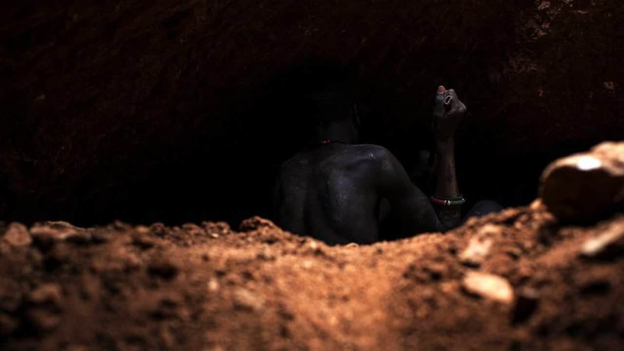 Foto - Altın madeni çöktü: Çok sayıda işçi hayatını kaybetti