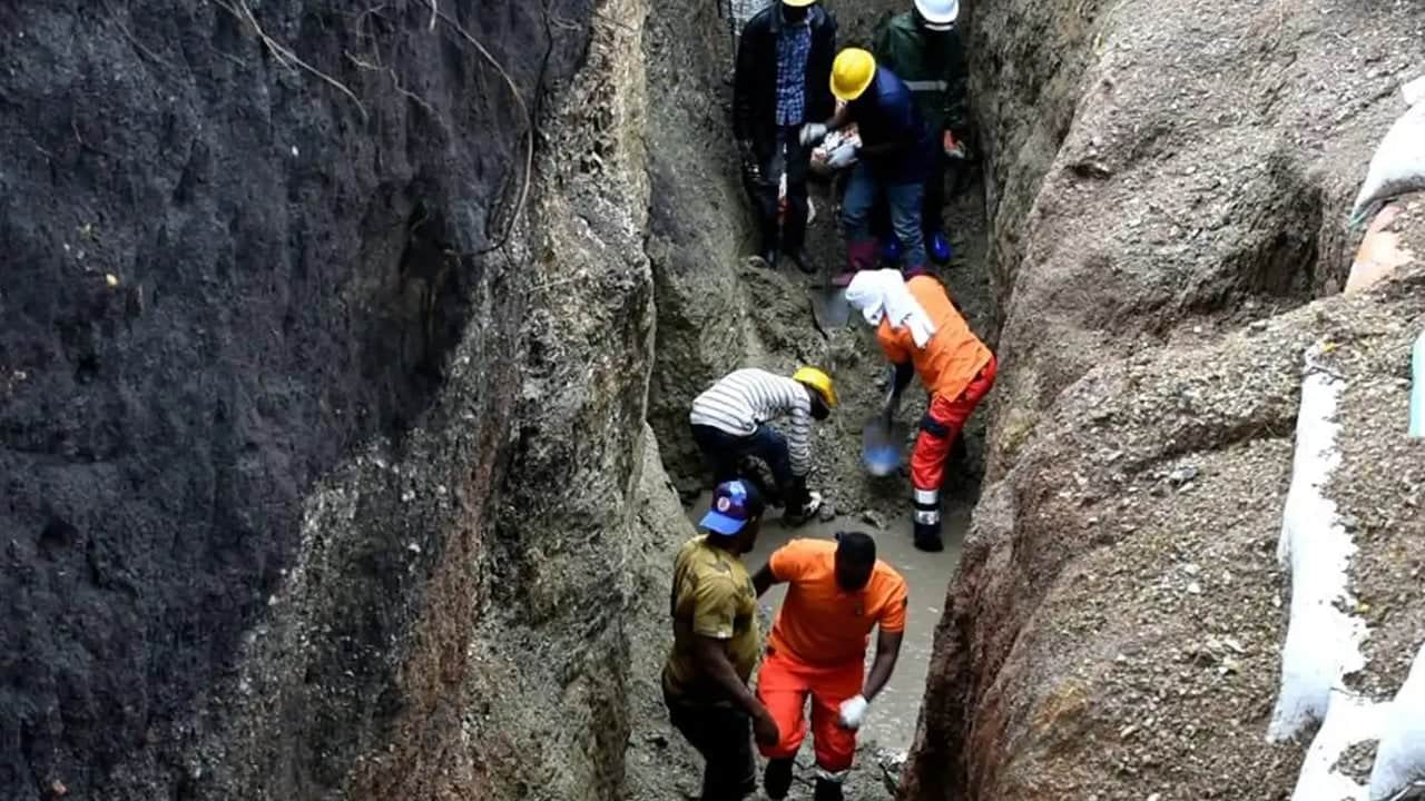Foto - Altın madeni çöktü: Çok sayıda işçi hayatını kaybetti