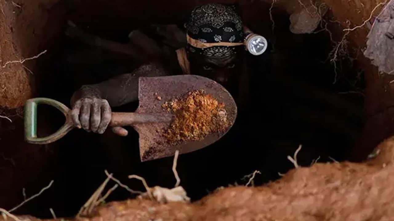 Foto - Altın madeni çöktü: Çok sayıda işçi hayatını kaybetti