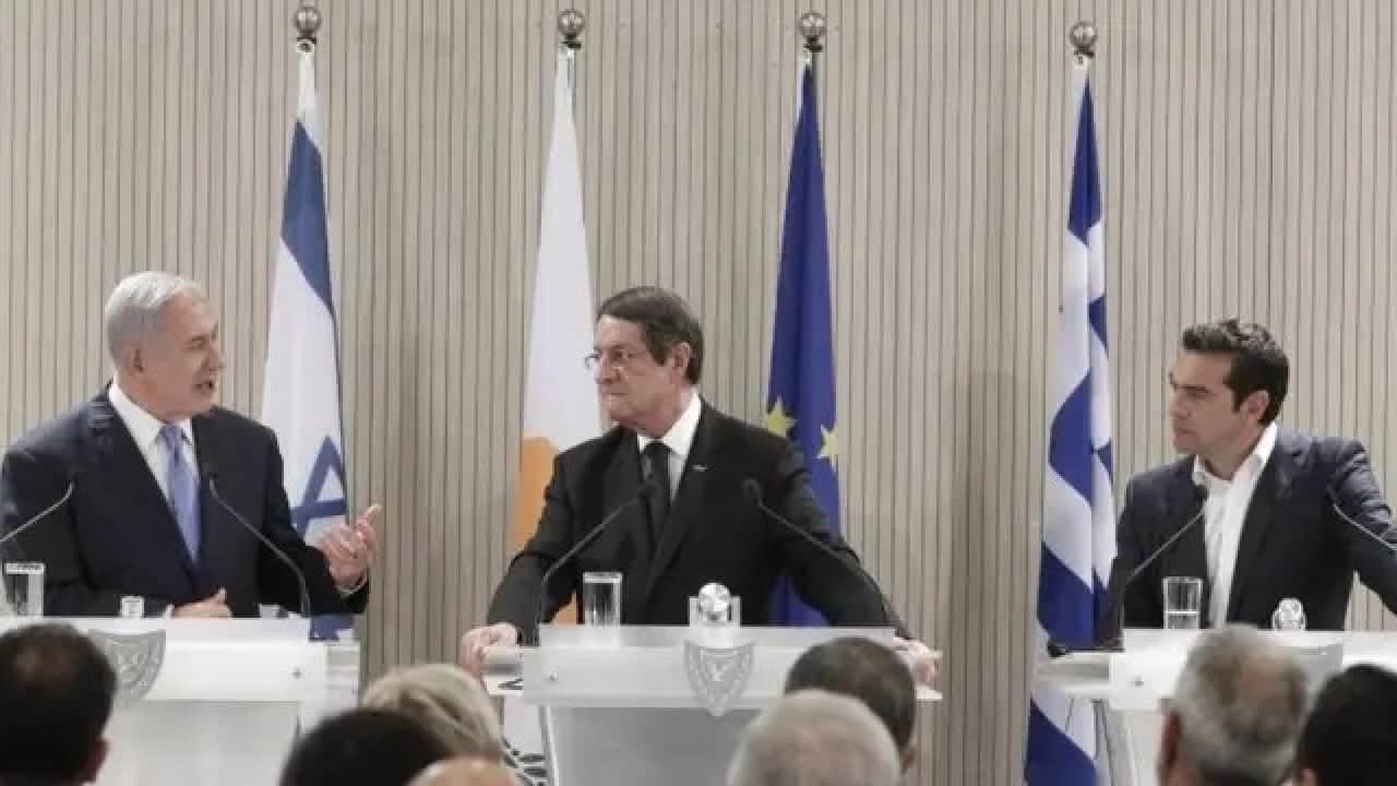 Foto - Görüşme sızdırıldı: Türkiye'ye karşı bizi sattınız, yine mi satacaksınız?