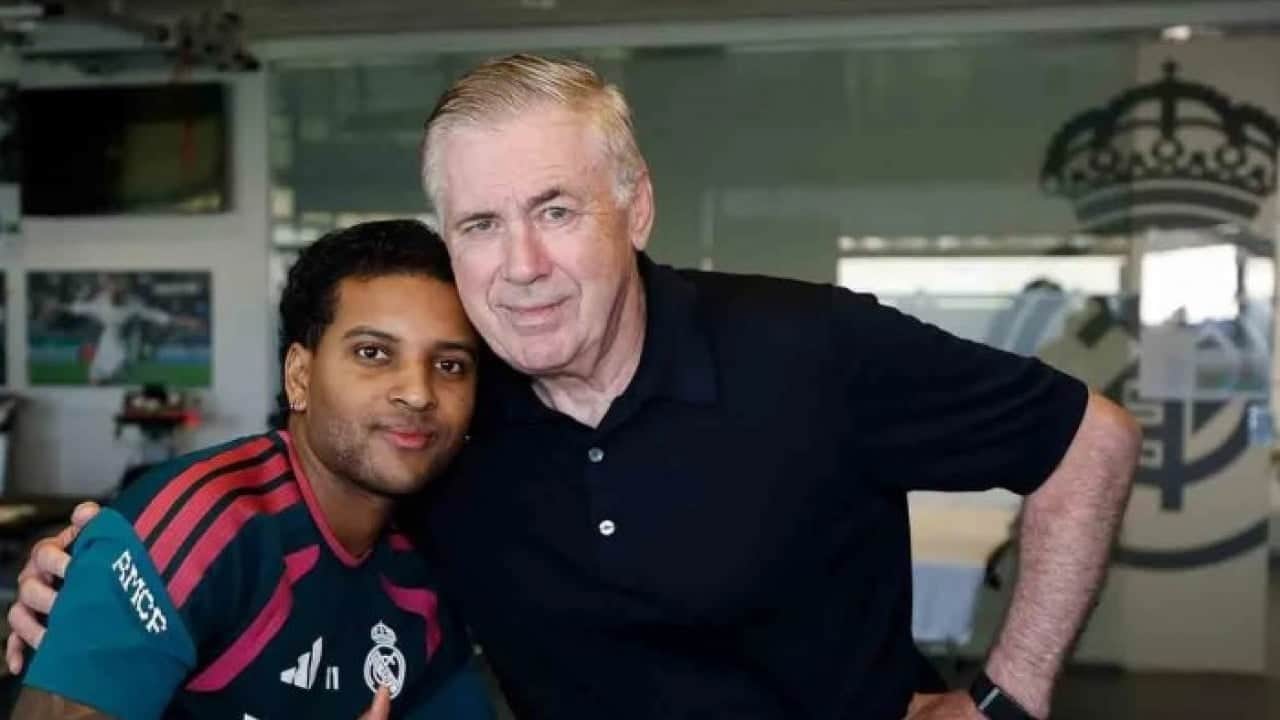 Foto - Ancelotti’den Arda Güler’e ziyaret