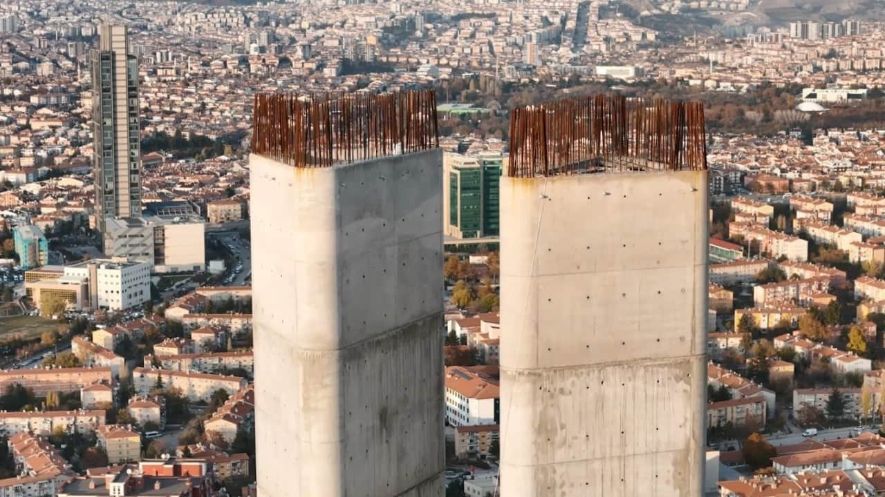 Foto - Ankara Hıdırlıktepe'de milyarlık anıt çürümeye terk edildi: Vatandaşlardan CHP'li başkan Mansur Yavaş'a anıt tepkisi