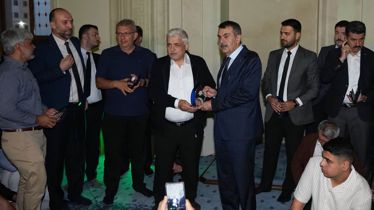 Foto - Ankara’da ÇEDES buluşması: Milli Eğitim Bakanı Yusuf Tekin öğrencilere umre hediye etti