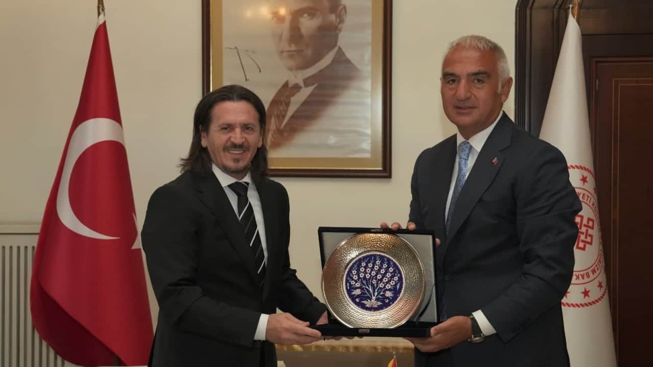 Foto - Ankara'da Türkiye- Kuzey Makedonya buluşması: Bakan Ersoy, mevkidaşı Süleymani'yi Cumhuriyet Müzesi'nde ağırladı