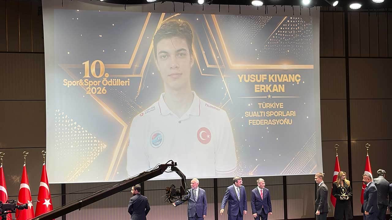 Foto - Ankara'daki dev zirvede Türk sporunun gurur tablosu açıklandı! Cevdet Yılmaz'dan tarihi spor yatırımı müjdesi!