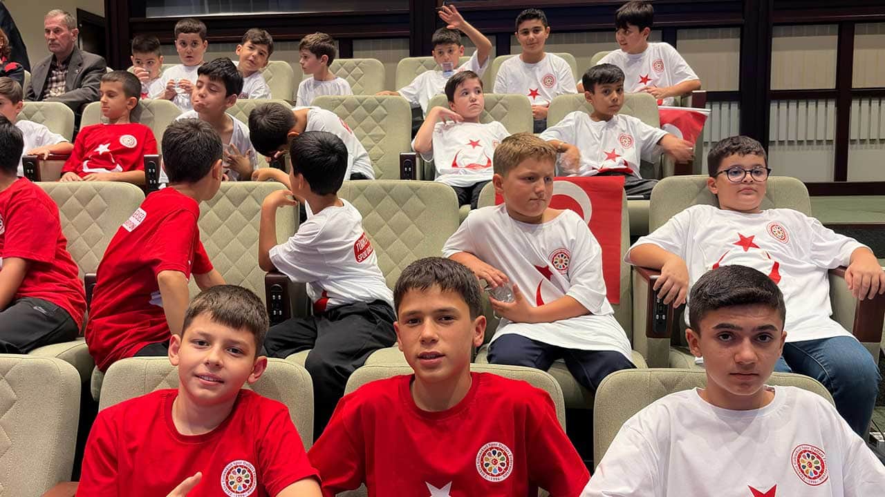 Foto - Ankara'daki dev zirvede Türk sporunun gurur tablosu açıklandı! Cevdet Yılmaz'dan tarihi spor yatırımı müjdesi!