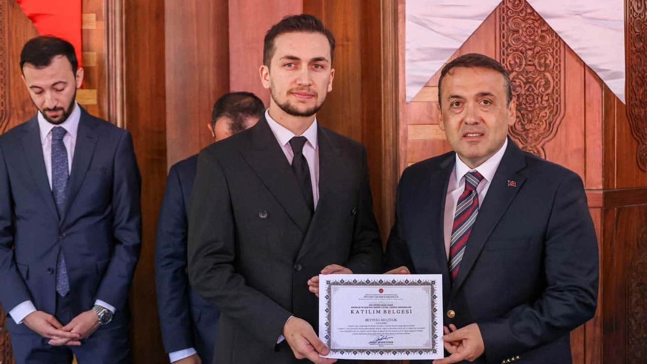 Foto - Anlamlı yarışmaya, anlamlı ilçede final: Kur’an bülbülleri Söğüt’te yarıştı