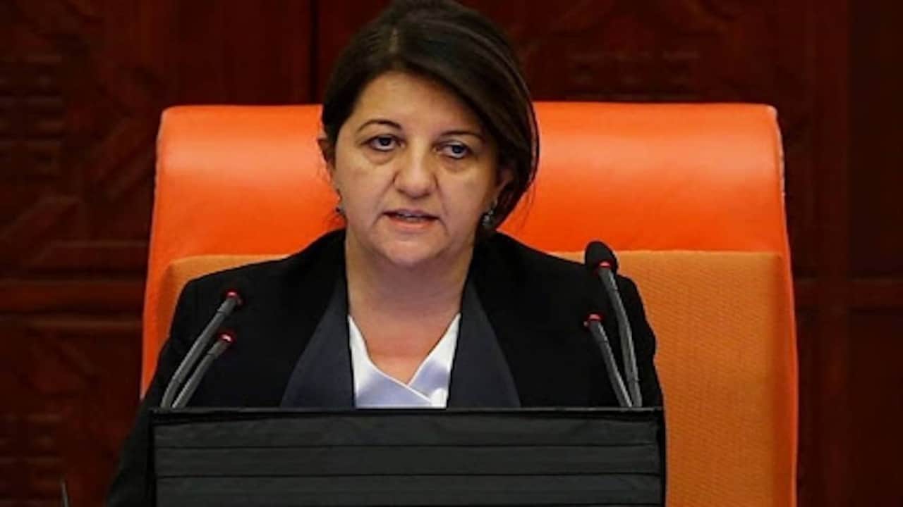 Foto - Anlattığı "Kürt kadın" fıkrası büyük tepki çekmişti! DEM Parti, Rahmi Koç’un aklını aldı: Hiç utanma yok