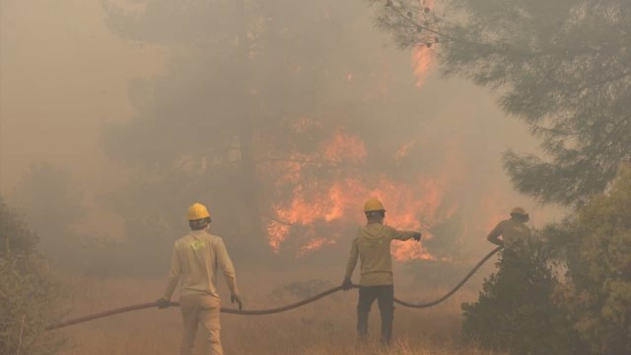 Foto - Antalya ile Adana’da ekipler ve halk teyakkuzda: Ülkenin güneyinde yangın seferberliği