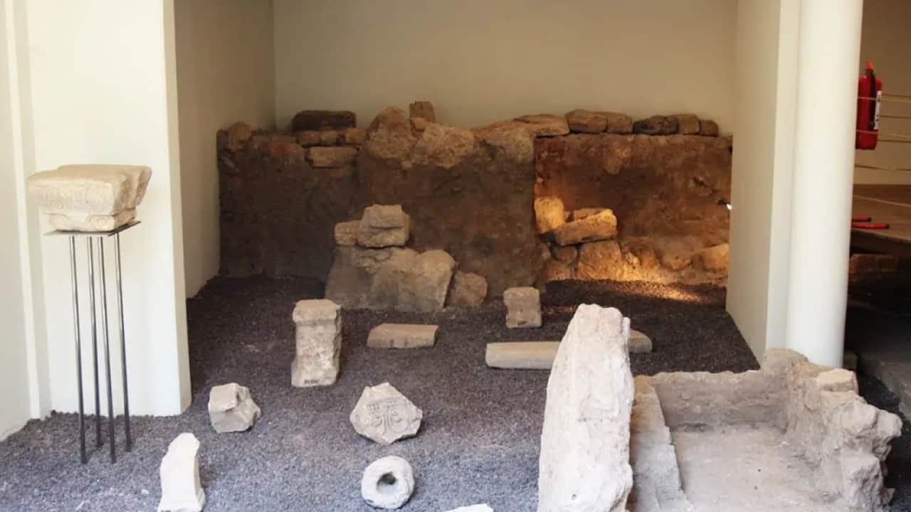 Foto - Antalya’nın 2 bin yıllık hazinesi turistlerin gözdesi! Günde 40 bin kişi akın ediyor