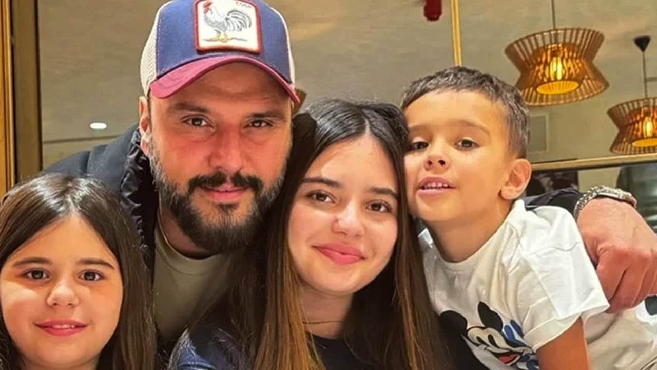 Foto - Apar topar hastaneye koşan Alişan resmen çılgına döndü: "Allah sizi bildiği gibi yapsın"
