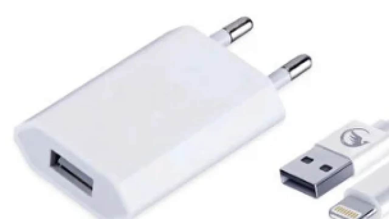 Apple yeni dinamik şarj adaptörünü Türkiye’de satışa sundu...
