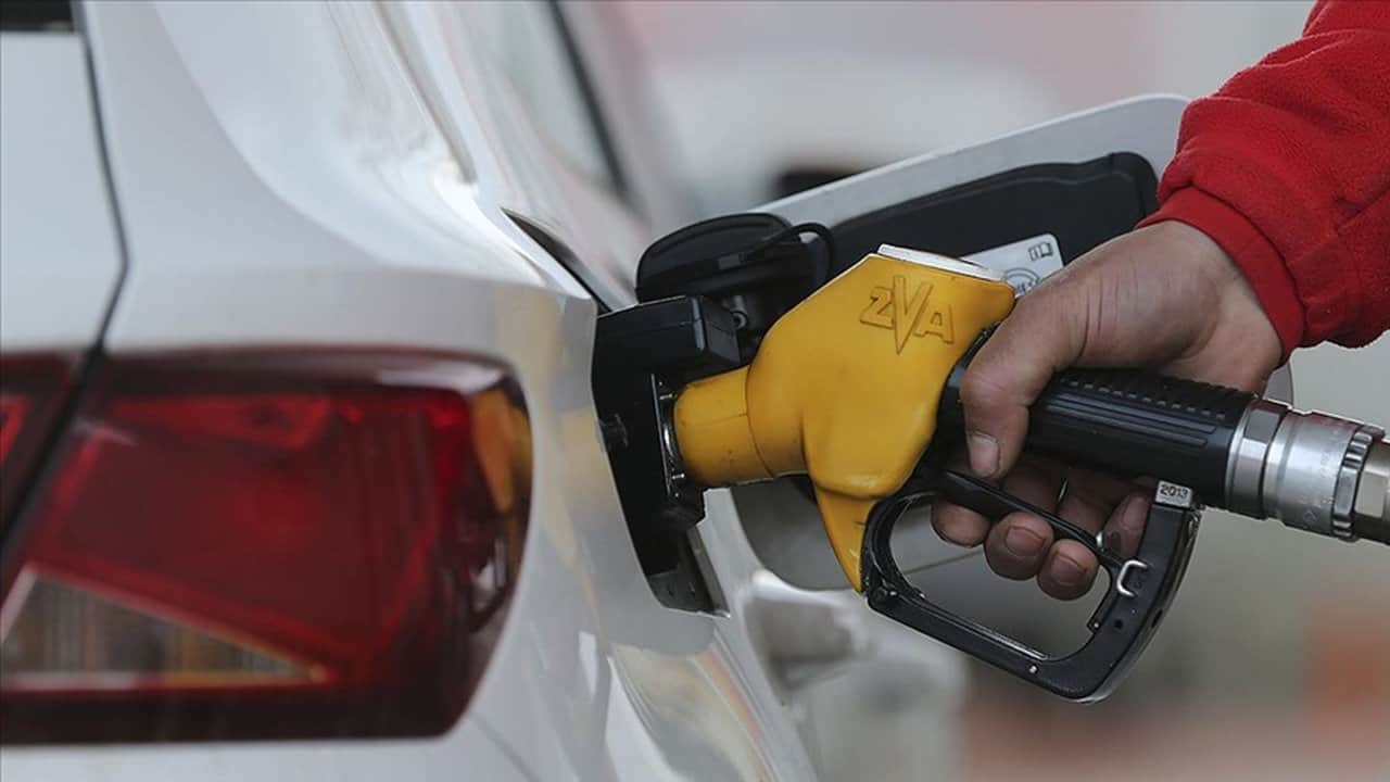 Foto - Araç sahipleri dikkat! Benzine 12,48 TL zam geliyor