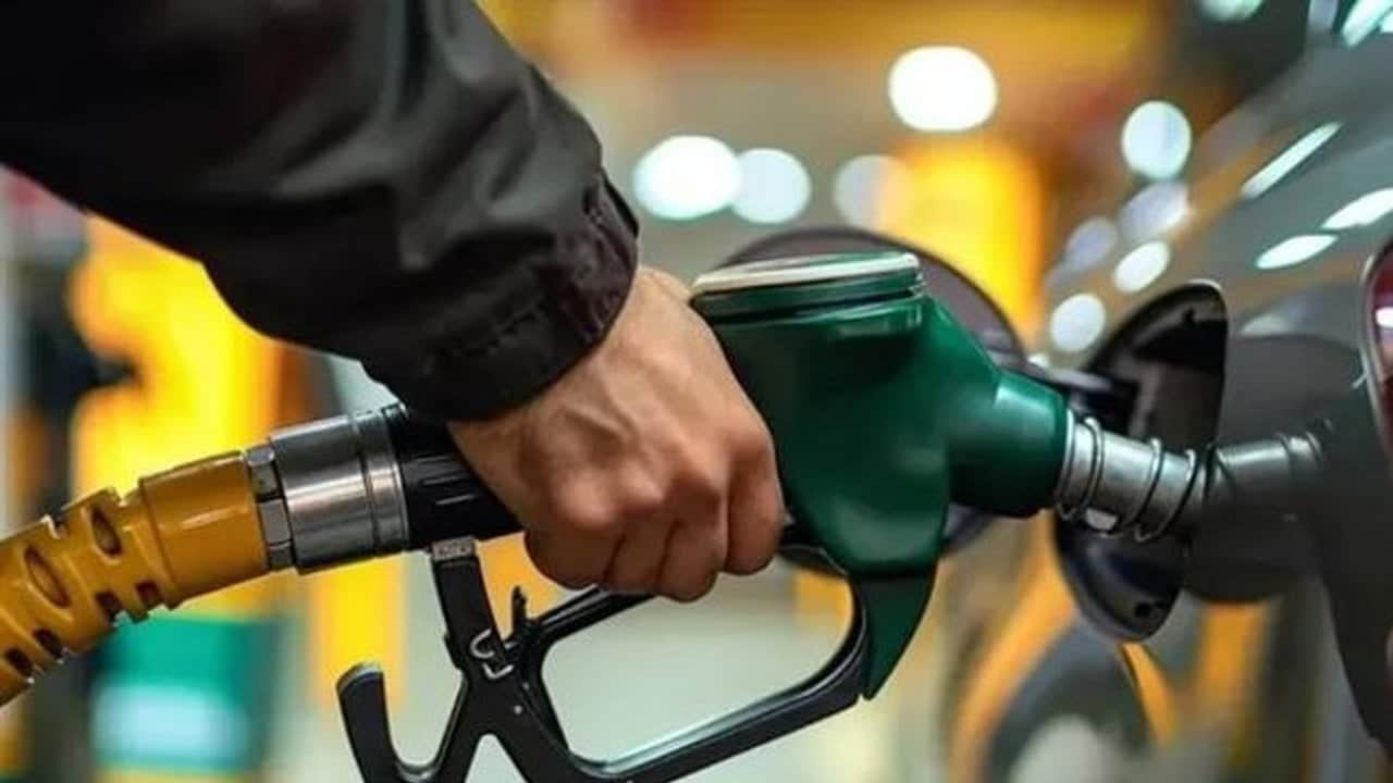 Foto - Araç sahipleri dikkat! Benzine 12,48 TL zam geliyor