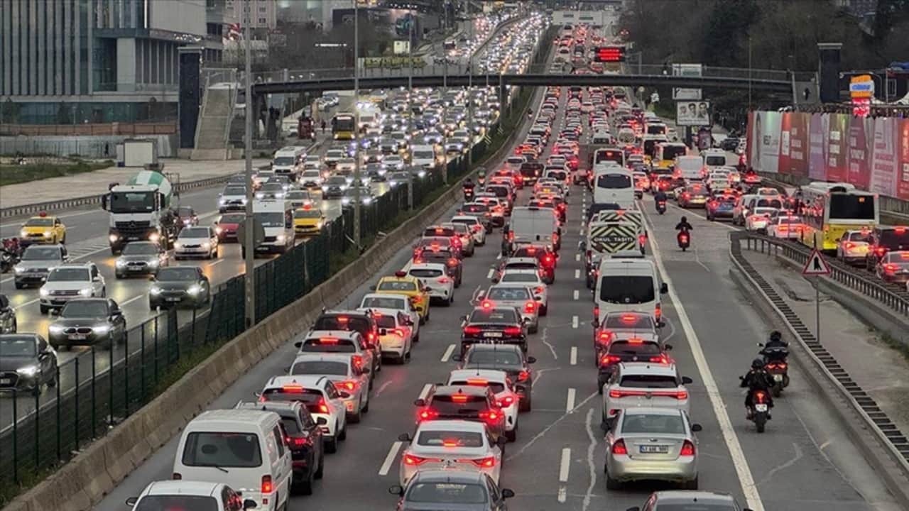 Foto - Araç sahiplerini havalara uçuracak karar! Resmi Gazete'de yayımlandı, yeni dönem 1 Temmuz'da başlıyor