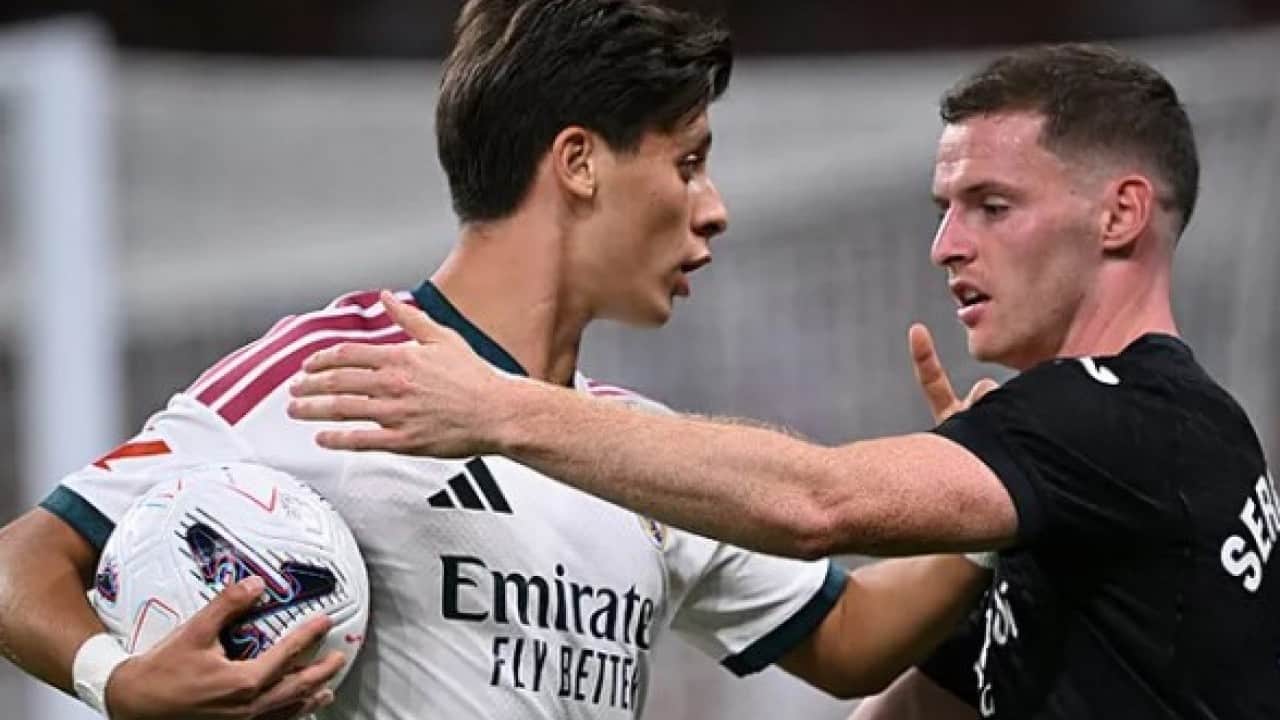 Foto - Arda Güler 6 yıl daha Real Madrid forması giyecek
