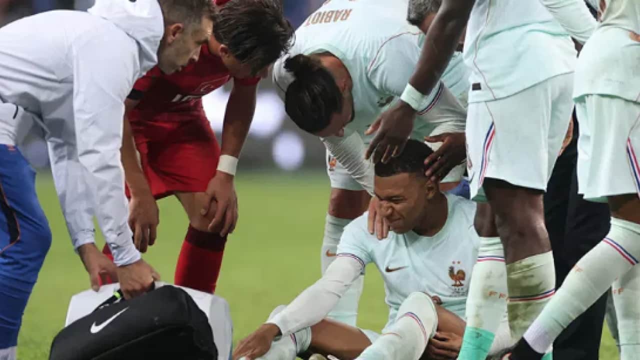 Foto - Arda Güler'in, Mbappe'nin sakatlığına verdiği tepki olay oldu! İspanyollar o detayı manşetlerine taşıdı...