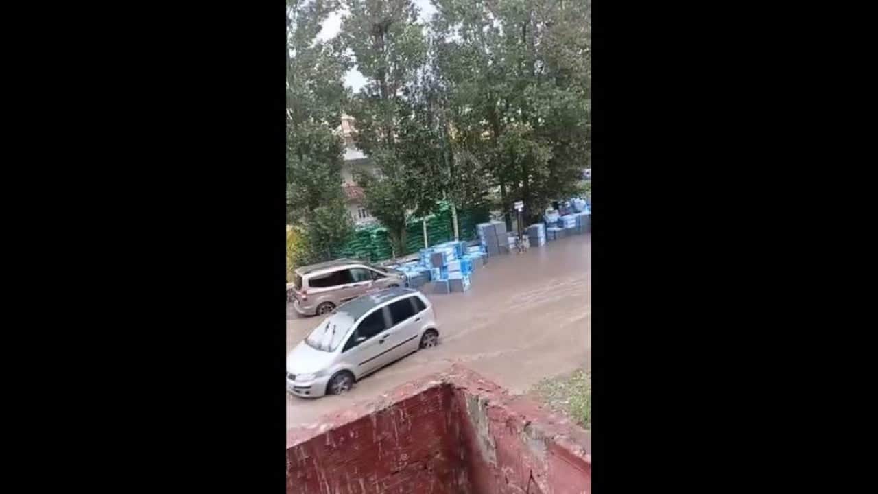 Foto - Ardahan’da felaketin izleri! Şiddetli sağanak ve dolu hayatı felç etti!