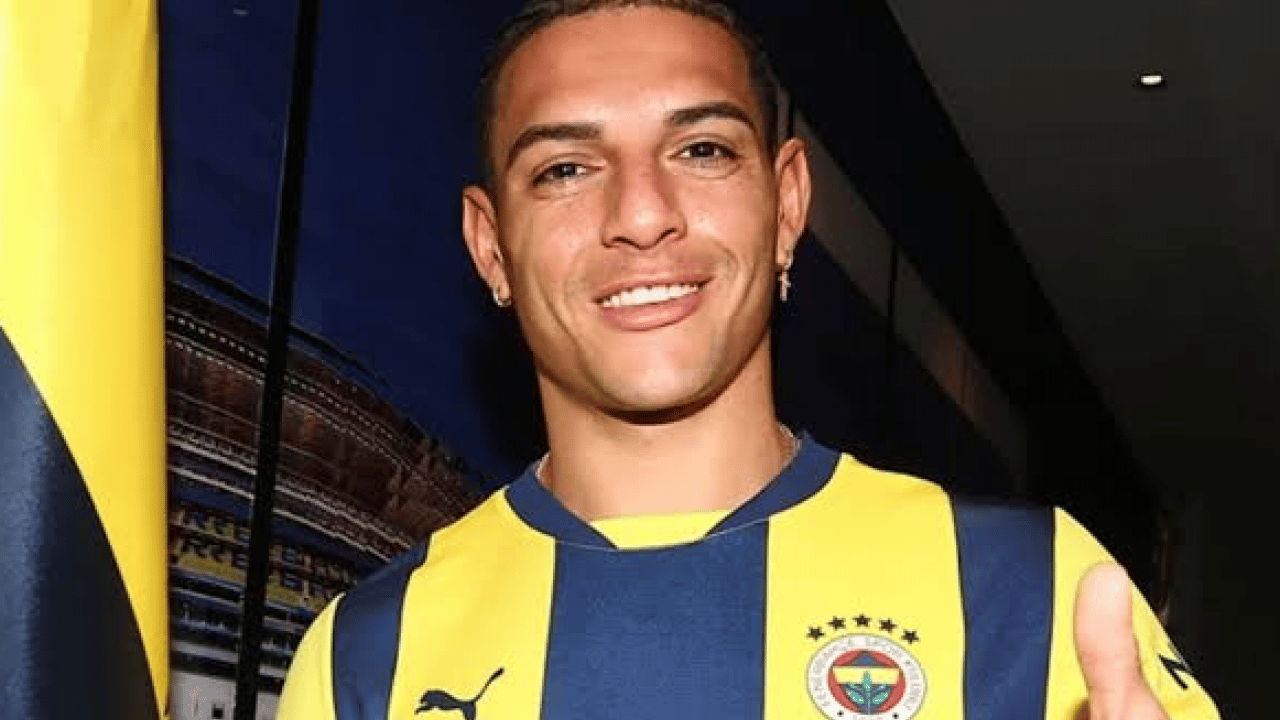 Foto - Artık para yok çoğu boşa gitti çünkü: Diego Carlos bu parayı bırakır mı? Bonuslarla 6.25 milyon!
