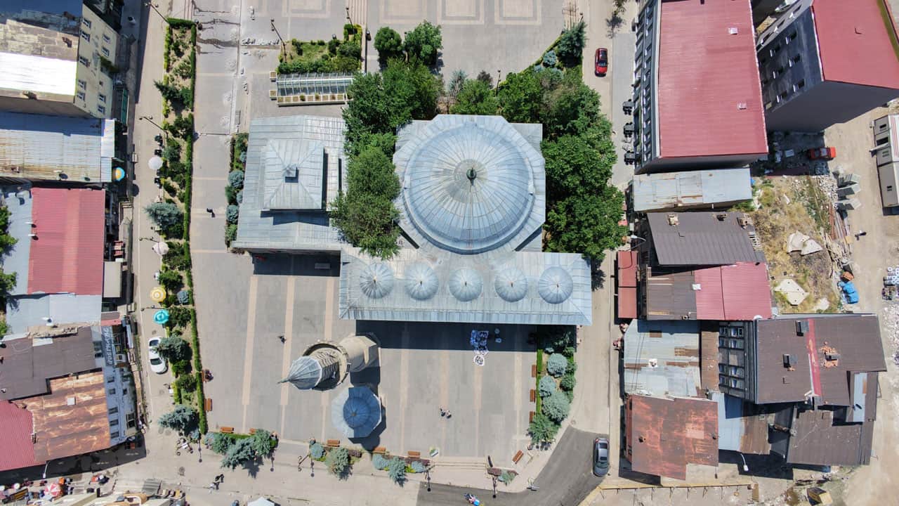 Foto - Asırlardır aynı rivayet anlatılıyor! İşte, camiden ayrı duran minarenin sırrı