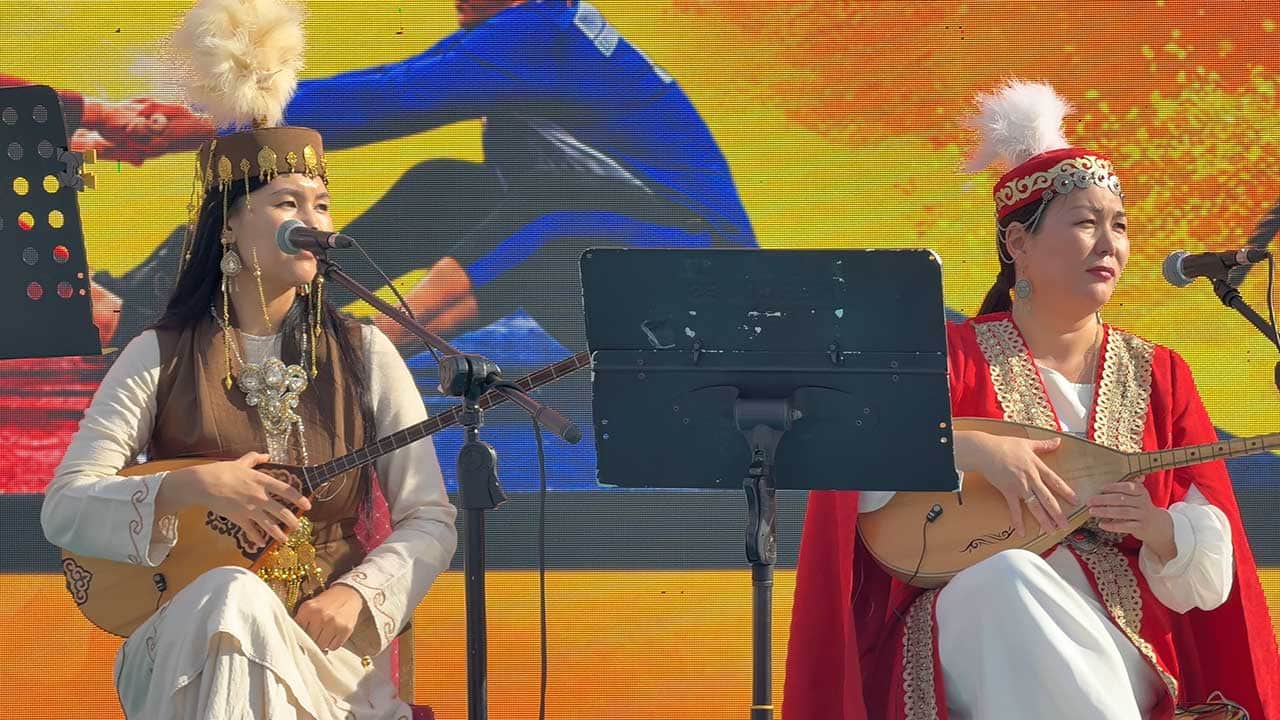 Ata sporları Sultangazi’de şahlandı! 33 ilden 700 sporcu geleneksel sporlar festivalinde buluştu!
