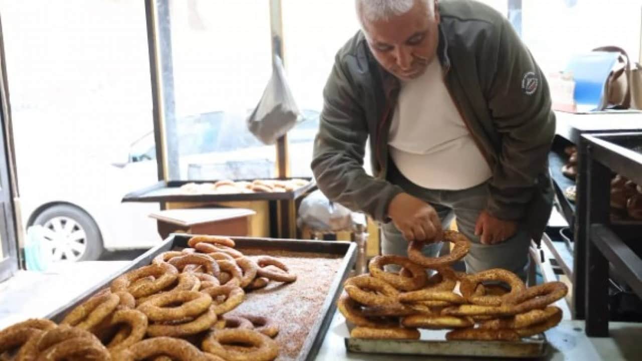 Foto - 14 yıl KPSS'ye girdi: Sonuca annesi bile inanamadı!