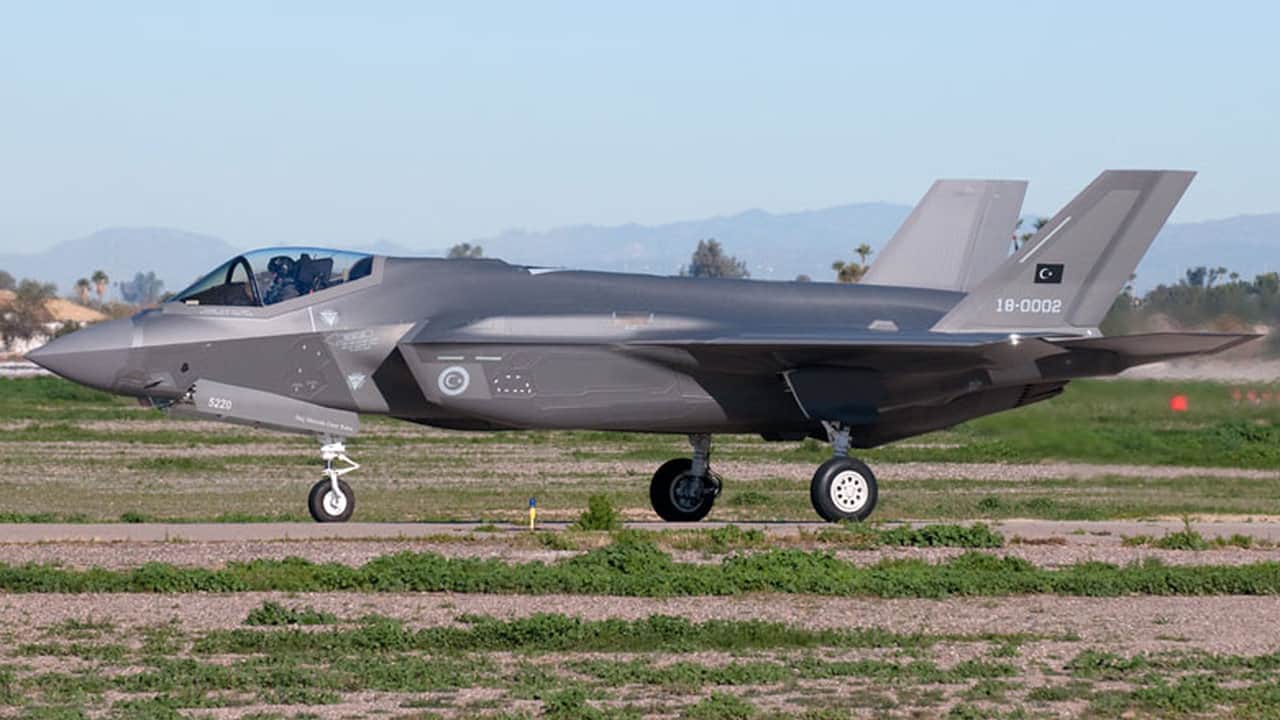 Foto - Atina’da "F-35 ve KAAN" şoku: ABD’nin Türkiye kararı Yunanistan’da taşları yerinden oynattı