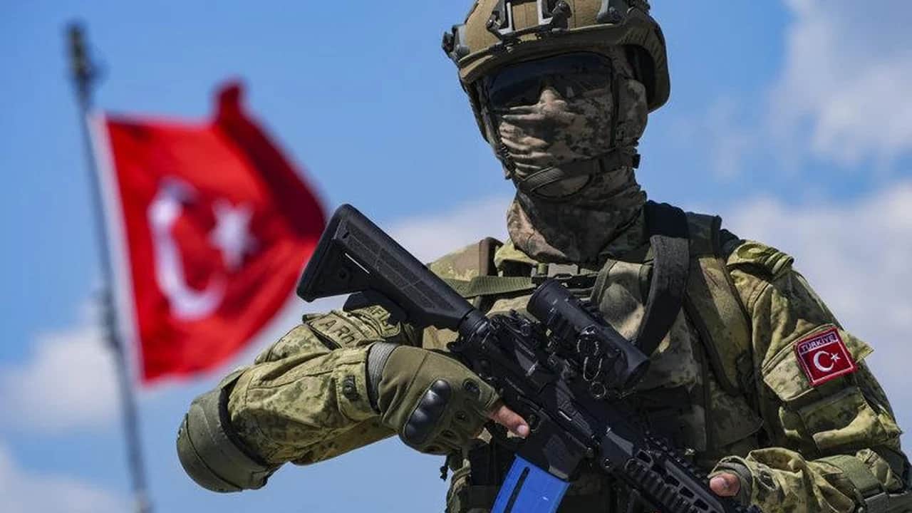Foto - Avrupa ülkesi, yaşananlar karşısında şoke oldu: "Kurtarıcımız Ankara olacak"