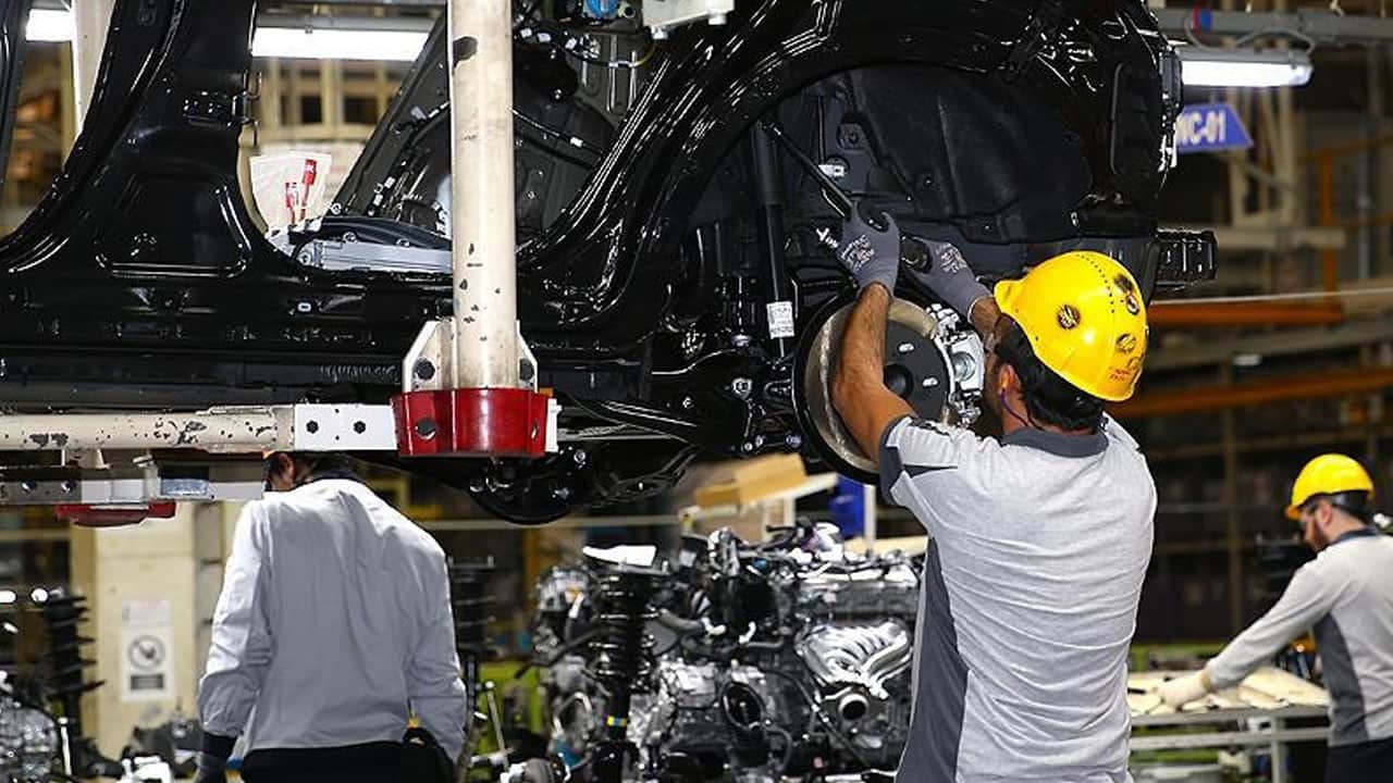 Foto - Avrupa yavaşladı Türkiye hâlâ kilit oyuncu! Otomotivde 7.7 milyar dolarlık açık yeni yatırımları zorunlu kılıyor!