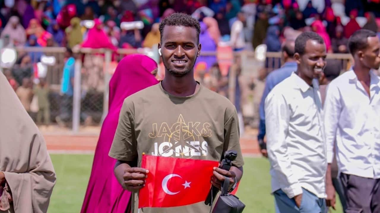 Foto - Ay yıldızlı bayrağımızı salladılar! Somali'de Türkiye'ye destek gösterileri düzenlendi