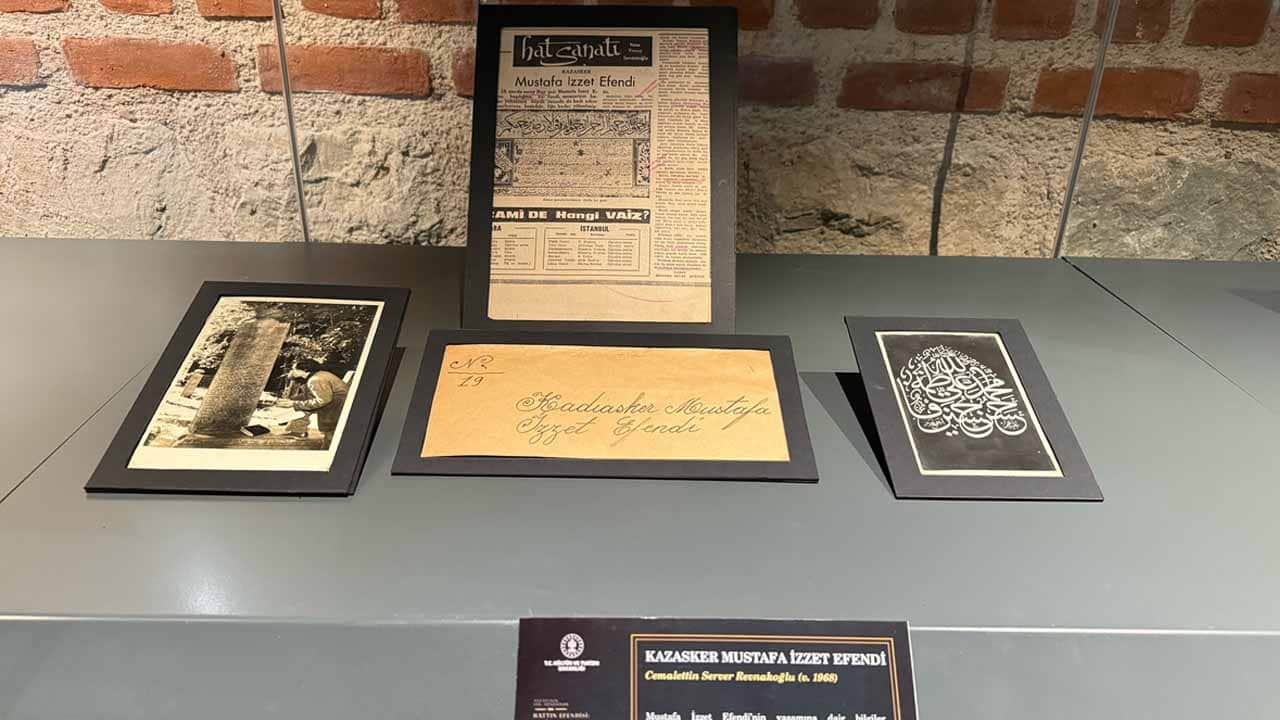 Foto - Ayasofya'yla özdeşleşen hattata 150. yıl vefası: Kazasker Mustafa İzzet Efendi anısına özel sergi