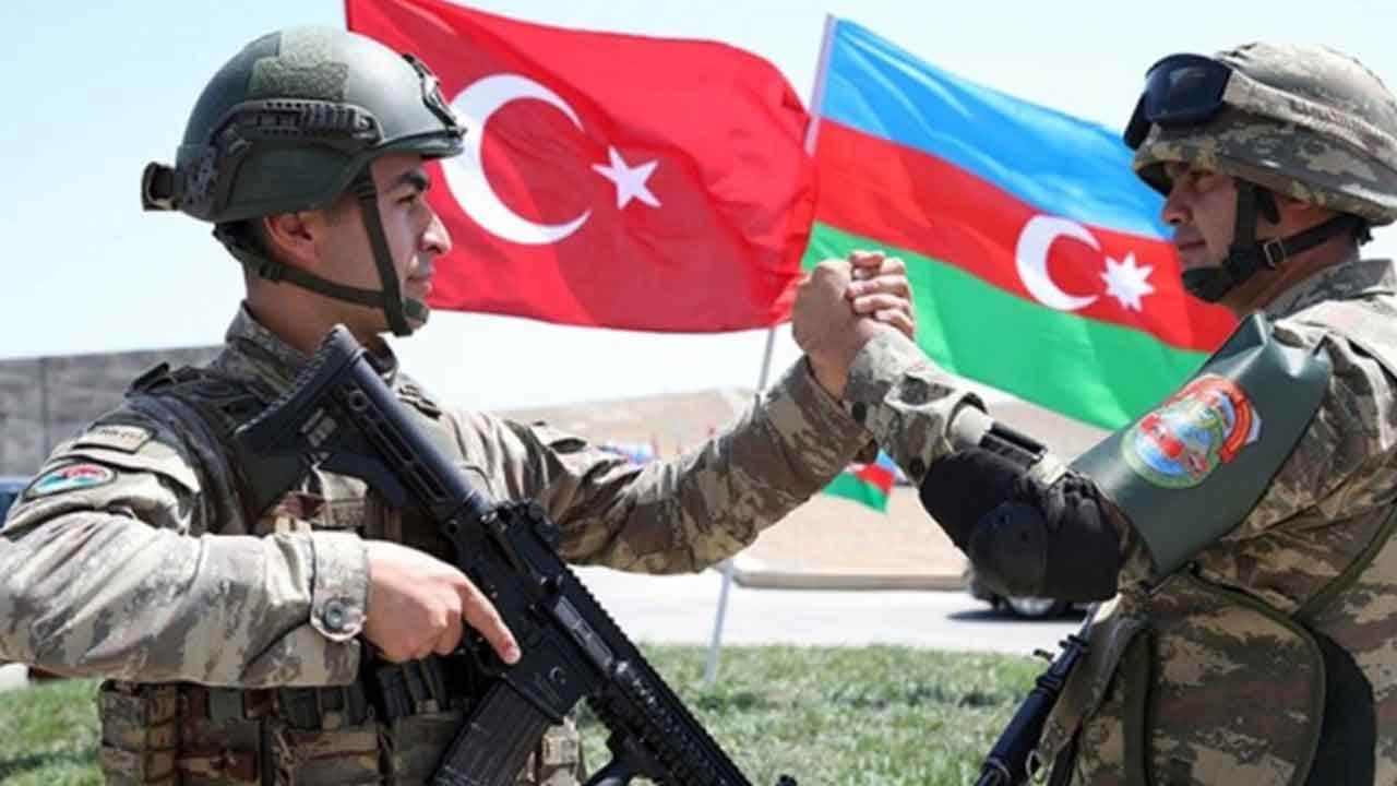 Foto - Azerbaycan basınından beklenmedik Türkiye çıkışı: Efsanenin sonu gelmiştir