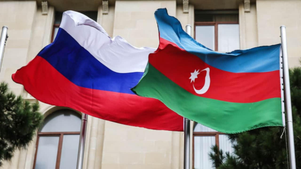 Foto - Azerbaycan gözünü fena kararttı! Apar topar karar alıp kafa tuttular