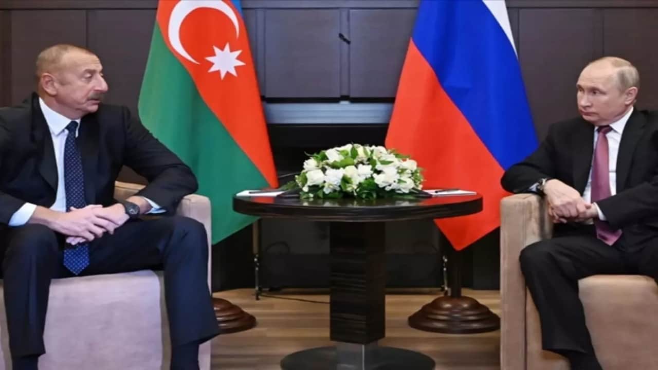 Foto - Azerbaycan gözünü fena kararttı! Apar topar karar alıp kafa tuttular